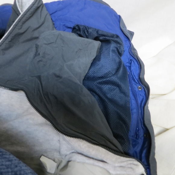 Columbia 2 in 1 Core Interchangable Jacket - Picture 8 of 8